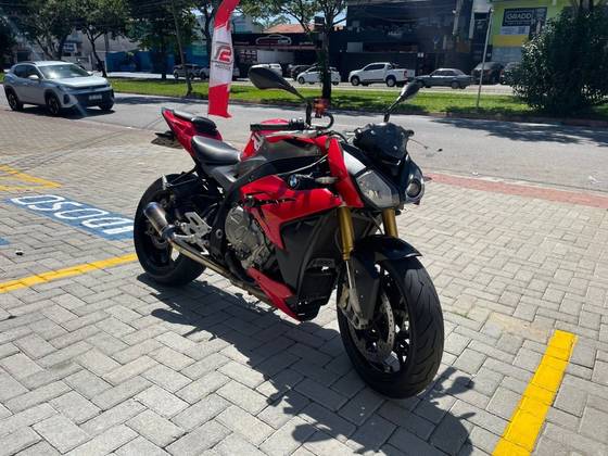 BMW S 1000 R BMW S 1000 R